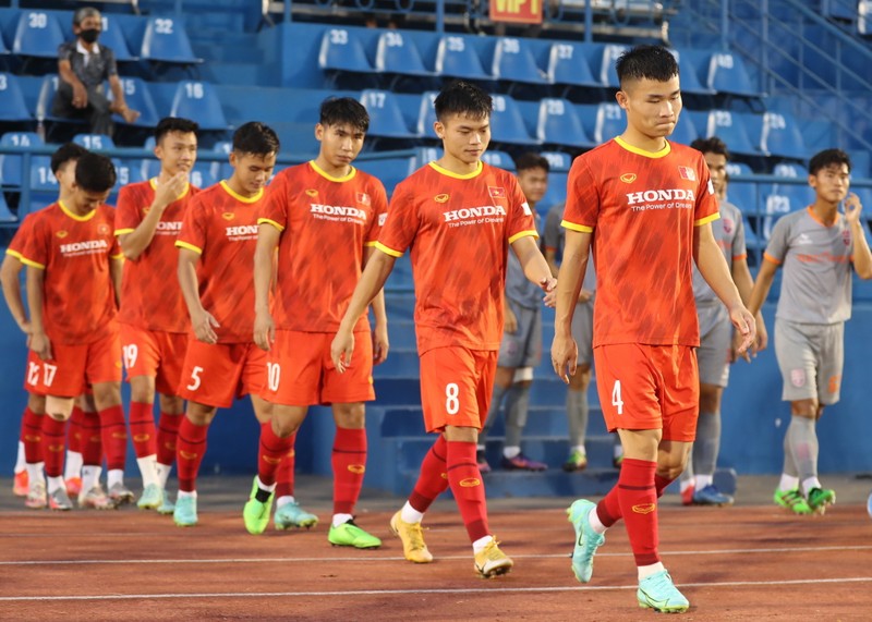 Có 8 ca nhiễm COVID-19, U-23 Việt Nam hủy tập - ảnh 2