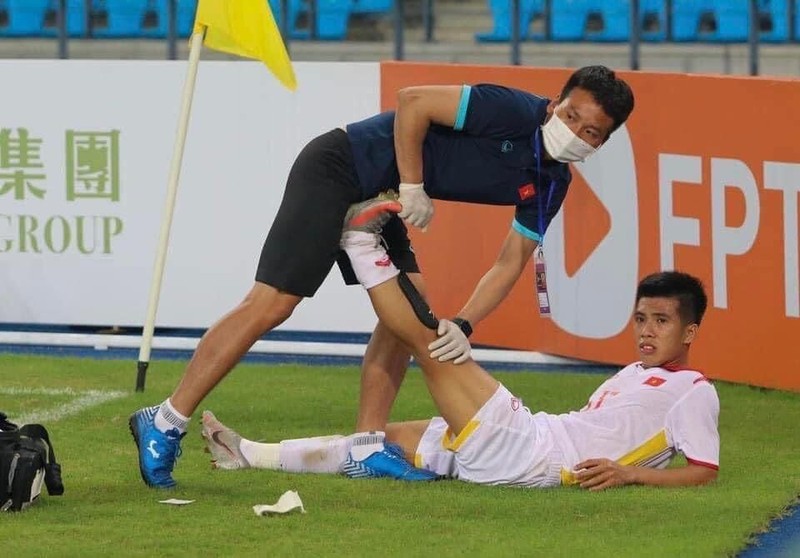 ‘Lửa’ COVID-19 thử vàng bóng đá Việt Nam - ảnh 5