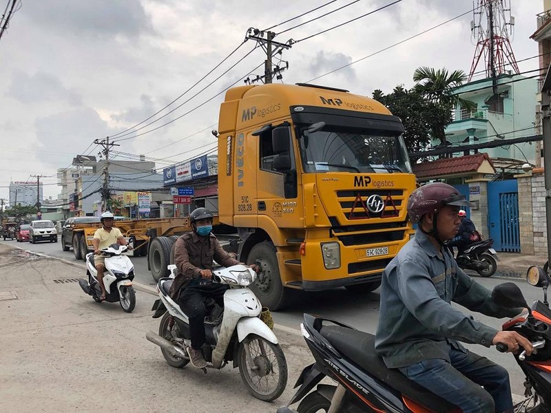 Ám ảnh tai nạn khi đi trên đường Nguyễn Duy Trinh - ảnh 1