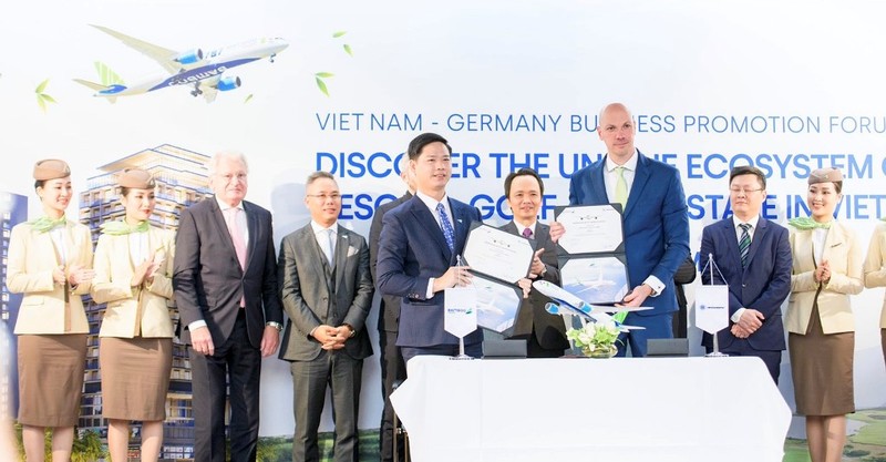 Bamboo Airways ký kết loạt thỏa thuận hợp tác chiến lược tại Đức - ảnh 1