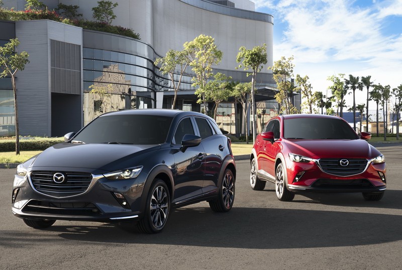 Mazda CX-3 và CX-30: Bộ đôi SUV thêm hấp dẫn với ưu đãi 50% phí trước bạ  ​ - ảnh 1