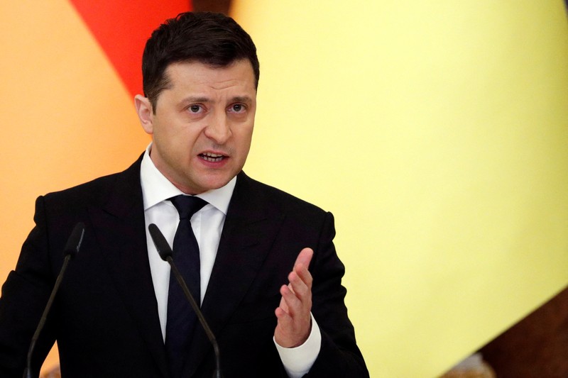 Nga tấn công Ukraine, ông Zelensky gọi phương Tây cầu cứu gọi ông Putin hoà đàm  - ảnh 1