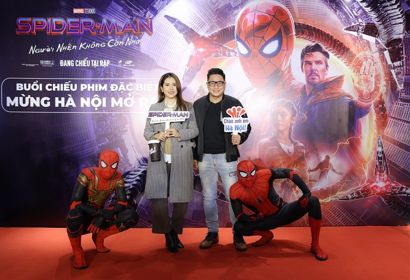 Khán giả cùng dàn sao Hà Nội háo hức xem Spider-Man: No way home  - ảnh 8