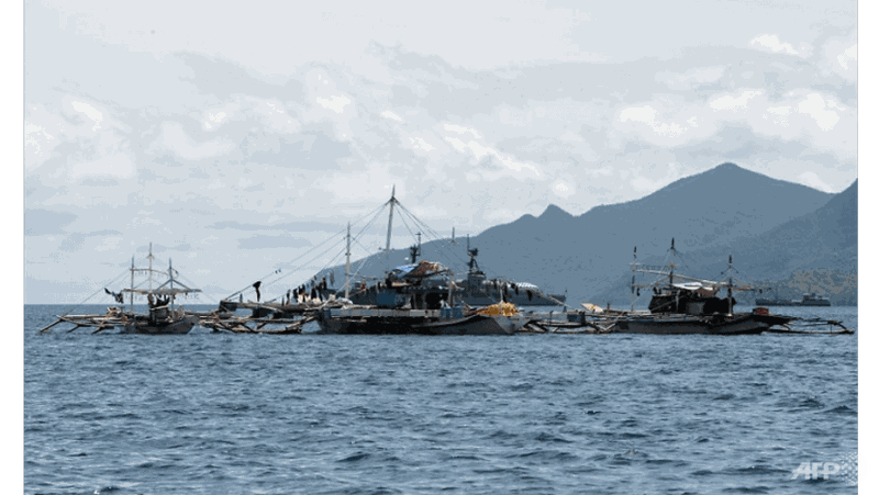 Chuyên gia: Báo động nguồn cá tại Biển Đông trước các đội tàu cá Trung Quốc  - ảnh 1