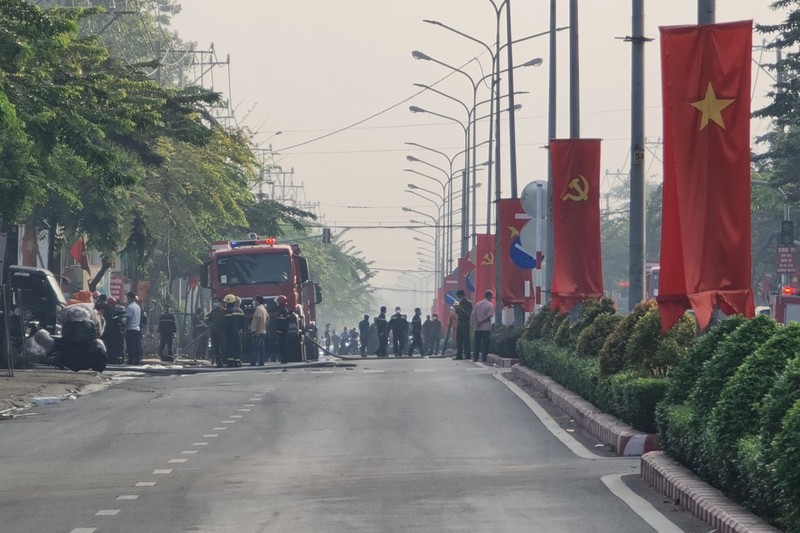 Bình Dương: Sơ tán hàng trăm người dân quanh khu vực nghi rò khí độc - ảnh 1