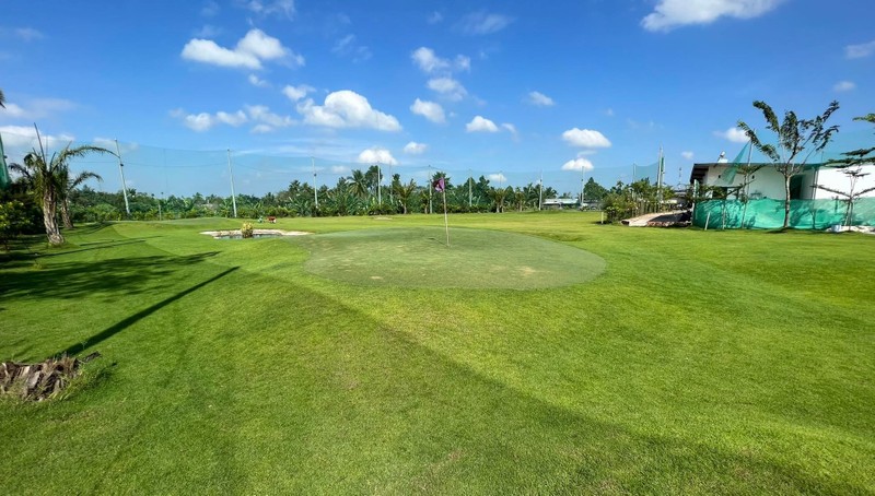 Sở kế hoạch đầu tư TP Cần Thơ báo cáo về sân tập golf chui - ảnh 6