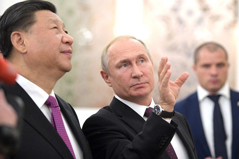 Trung Quốc căng mình giữ thế cân bằng giữa phương Tây và Nga - ảnh 1