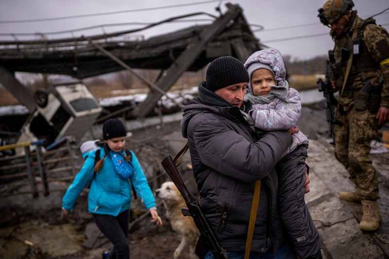 Xung đột Nga-Ukraine: Được lợi nhất không phải là 2 bên, mà là... - ảnh 1