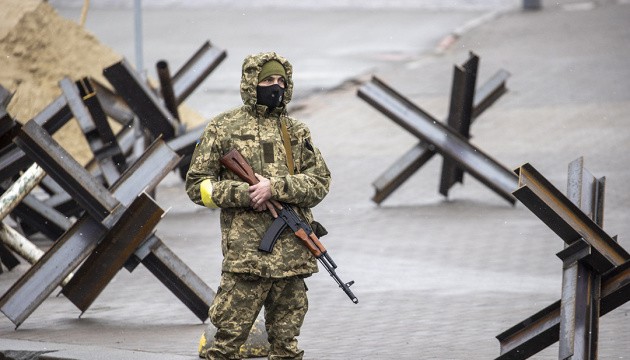 Tổng kết chiến sự ngày 9: Kiev nói Moscow đang lập hành lang trên bộ với Crimea - ảnh 1
