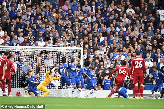 Liverpool thắng kịch tính Chelsea ngay tại Stamford Bridge - ảnh 2