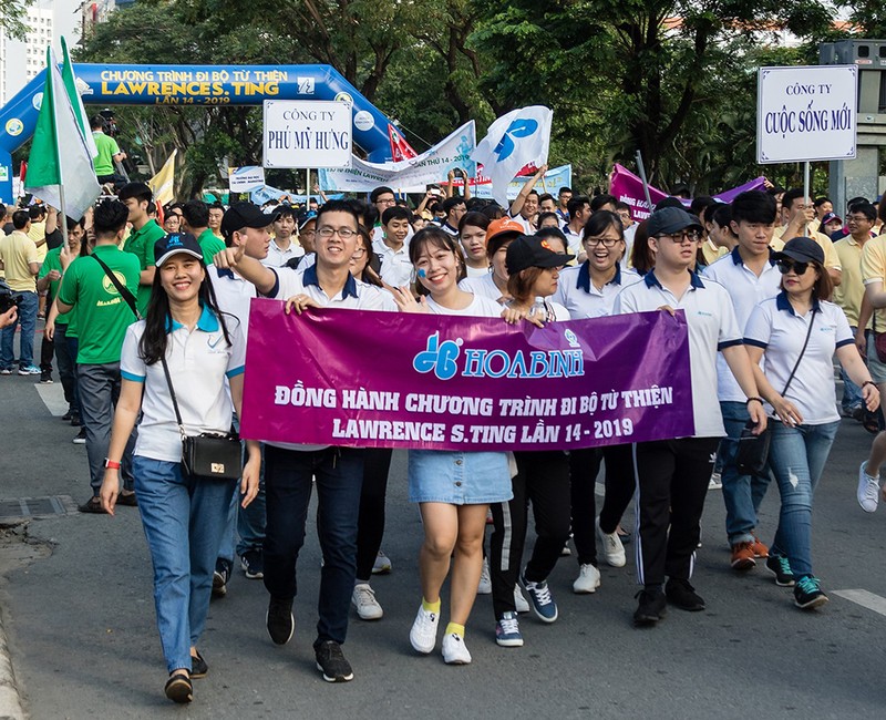 Hòa Bình và hành trình 17 năm đồng hành cùng “Bước chân chia sẻ” - ảnh 1