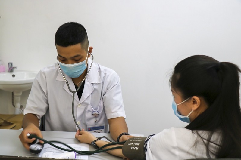 Quảng Trị: Hơn 31.000 học sinh không đồng ý tiêm vaccine được gia hạn - ảnh 1