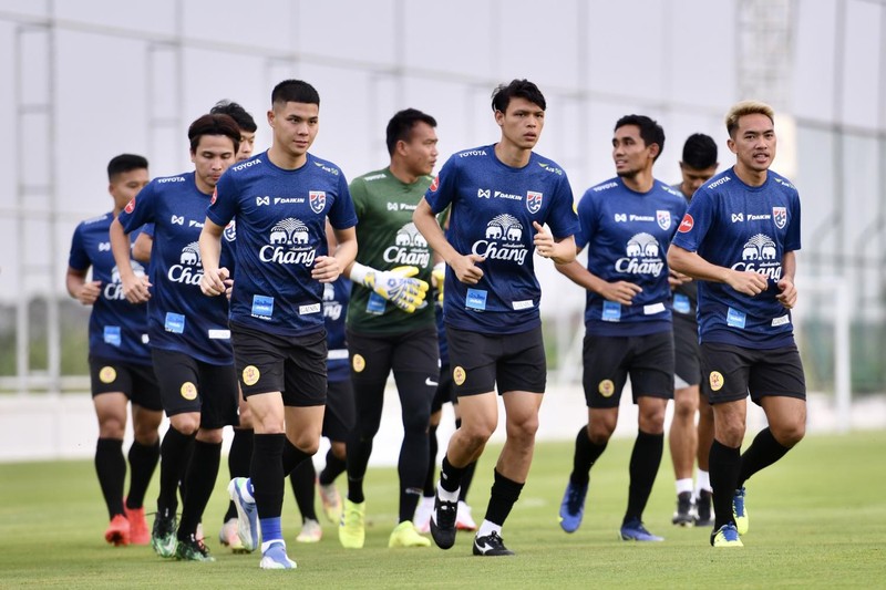 Thái Lan mất ‘Messi Thái’ trong trận mở màn AFF Cup - ảnh 3