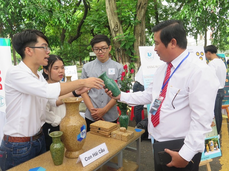 Khởi động sân chơi khởi nghiệp sáng tạo cho học sinh, sinh viên năm 2022  - ảnh 1