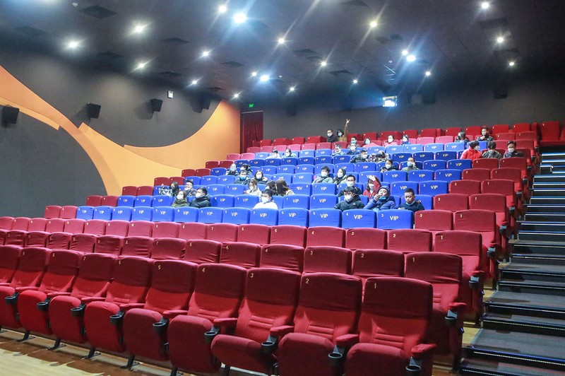 Hà Nội: Tối đầu tiên ở rạp chiếu phim sau gần 1 năm đóng cửa - ảnh 8