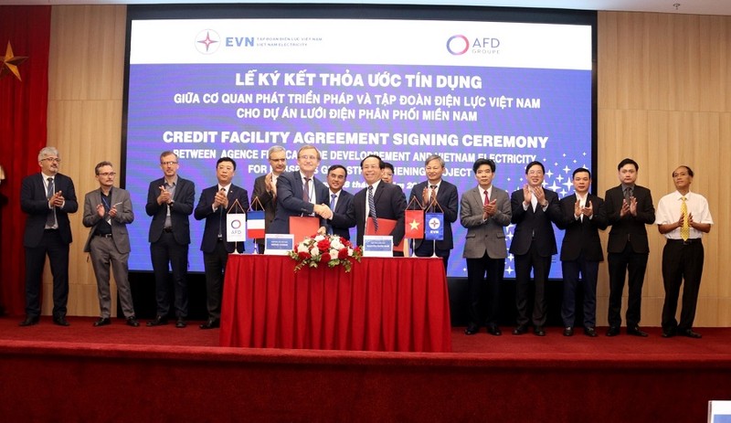  Ký khoản vay 80 triệu Euro cho dự án lưới điện miền Nam - ảnh 1