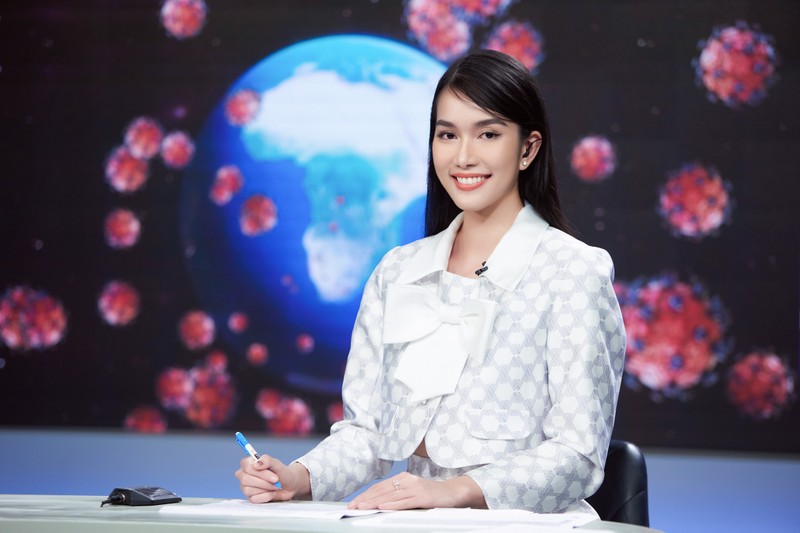 Á hậu Phương Anh trở thành MC của VTV  - ảnh 2