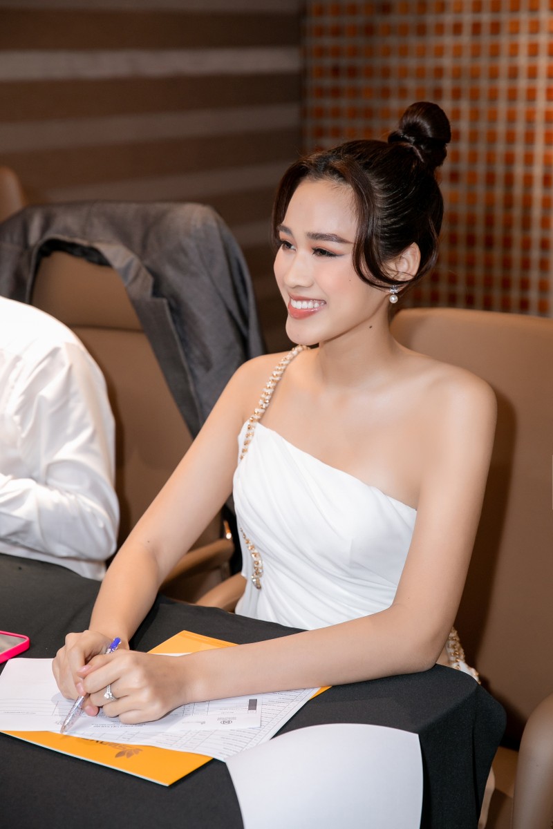 Thêm 5 thí sinh cuối cùng tiến vào chung khảo 'Miss World Vietnam' 2022 - ảnh 4