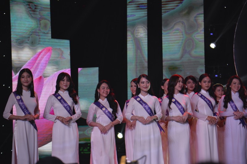 Nữ sinh 16 tuổi đăng quang 'Miss Teen International Việt Nam 2021' là ai? - ảnh 2