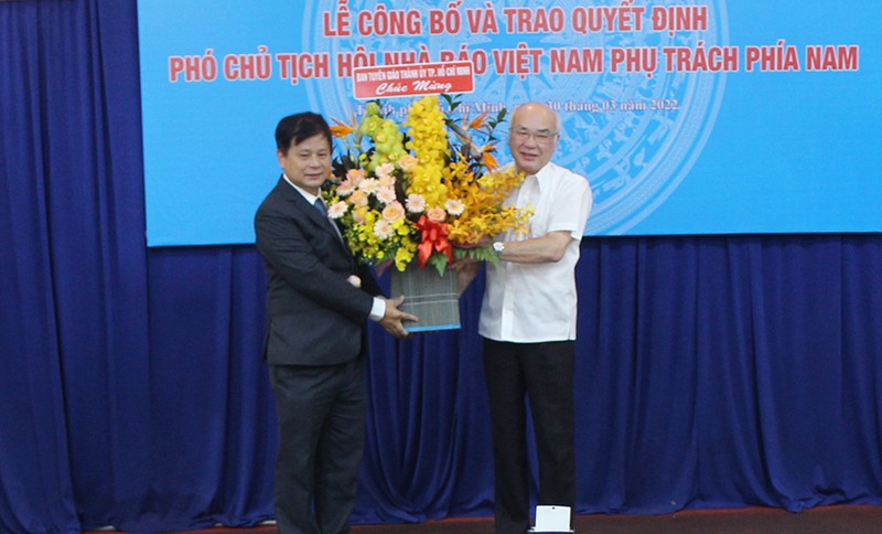 Ông Trần Trọng Dũng làm PCT Hội nhà báo Việt Nam phụ trách phía Nam - ảnh 3