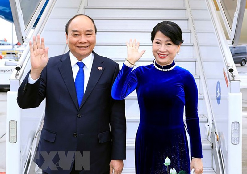 Chủ tịch nước Nguyễn Xuân Phúc lên đường thăm chính thức Liên bang Nga - ảnh 1