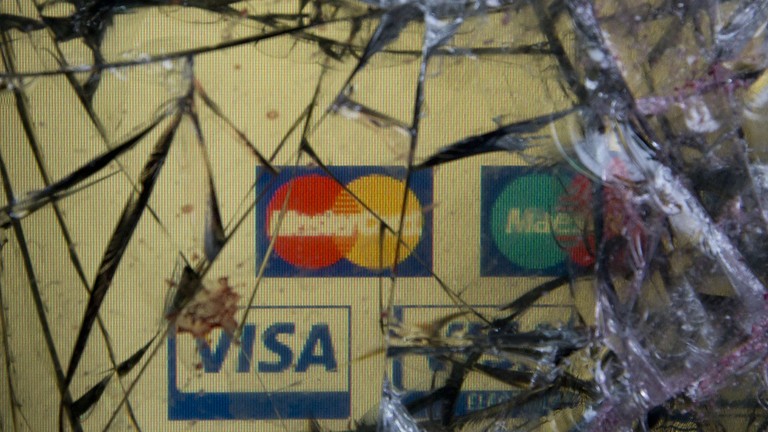 VISA, MasterCard ngừng dịch vụ, Nga quay sang hệ thống thanh toán của Trung Quốc - ảnh 2