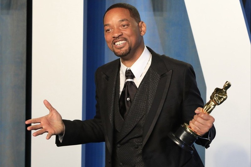 Will Smith xin lỗi Chris Rock, Viện Hàn lâm lên án và điều tra vụ việc - ảnh 1