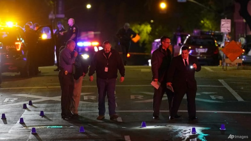 Xả súng ở California: Cảnh sát cho biết có 'nhiều kẻ xả súng' chứ không chỉ một - ảnh 2