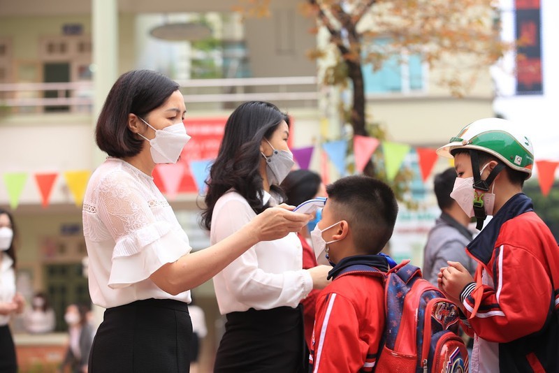 Hà Nội: Gần 1 triệu trẻ quay trở lại trường học, chuyên gia chỉ cách phòng dịch - ảnh 1