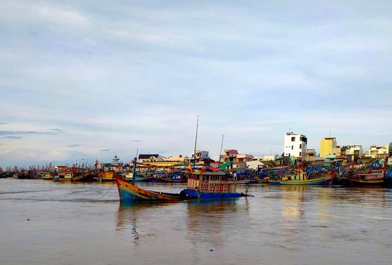 Bình Thuận cảnh báo gió mạnh, sóng lớn - ảnh 1