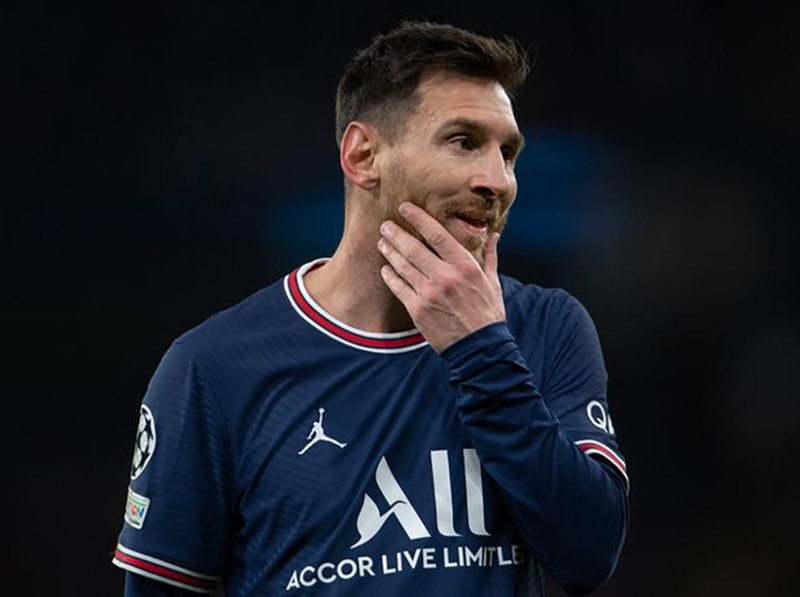 Messi trở lại Barcelona, khuyên Xavi không được mua cầu thủ PSG - ảnh 5