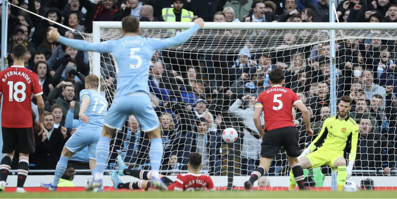 Thua toàn diện Man City, MU lâm nguy trong cuộc chiến Top 4 Premier League - ảnh 3