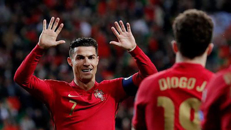 Thông điệp gây sốt của Ronaldo: ‘Chúng tôi chưa có gì cả’ - ảnh 2