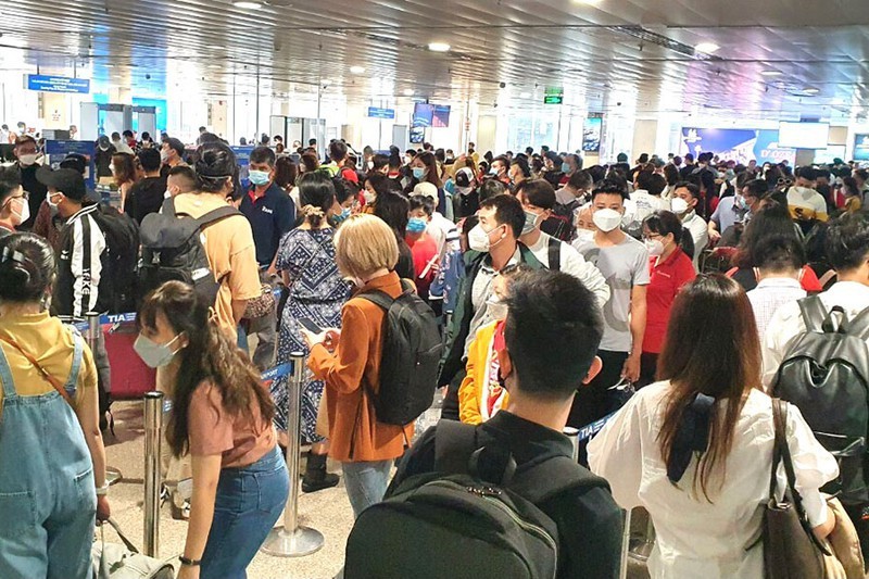 Sân bay Tân Sơn Nhất đưa ra hàng loạt hướng dẫn phục vụ khách dịp tết - ảnh 1
