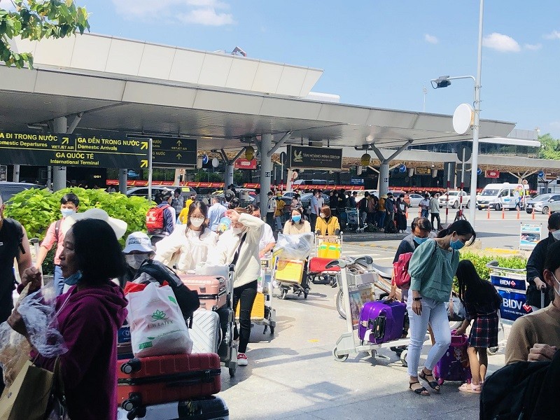 Sân bay Tân Sơn Nhất tăng tần suất khai thác  - ảnh 1