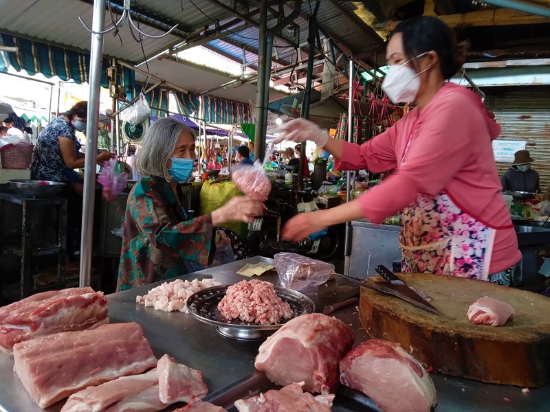 Hoa không ế, không phải bán đổ bán tháo dịp Tết  - ảnh 1