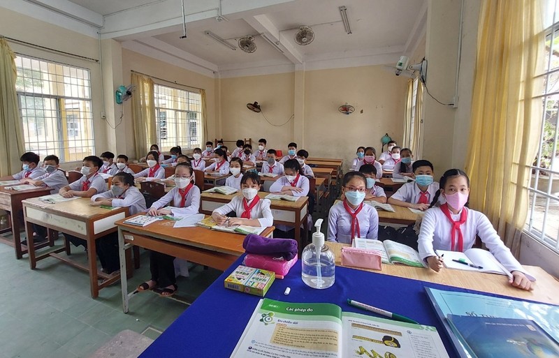 Bí thư Cà Mau đề nghị toàn dân tự test nhanh COVID 2 lần/tuần - ảnh 1