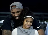 Nghi vấn phi công Kobe Bryant bị ép bay trong thời tiết xấu