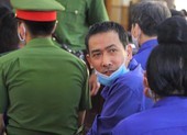 Phụ huynh chỉ nhờ 'xem điểm', hiệu phó 'nâng điểm'