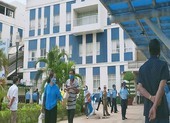 1 người rơi từ lầu 3 Bệnh viện Đồng Nai
