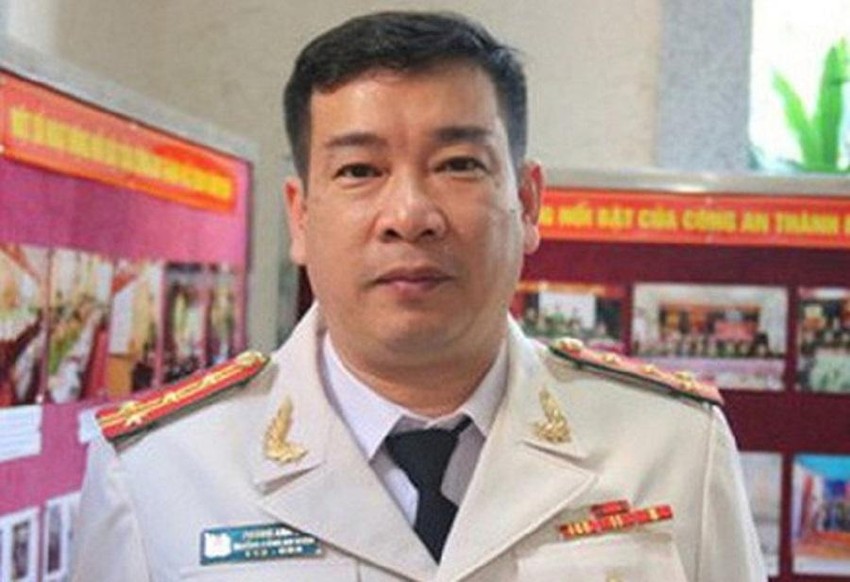 Bị cáo buộc nhận hối lộ, cựu đại tá Phùng Anh Lê có 7 luật sư bào chữa ảnh 1