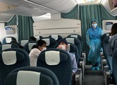 Đón 12 công dân mắc kẹt 10 ngày ở sân bay Nhật về nước