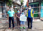 Những đứa trẻ mồ côi sau một mùa hè