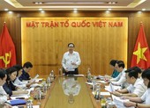 Vận động ca sĩ, cầu thủ, người uy tín... ủng hộ người nghèo