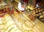 Giá vàng 'rủ nhau' lập đỉnh mới, hơn 40 triệu đồng/lượng