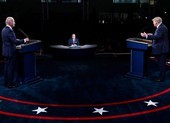 Ông Biden có nguy cơ nhiễm COVID-19 từ ông Trump