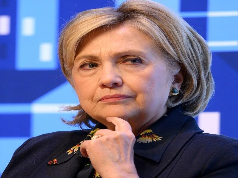 Bà Clinton muốn điều tra quan hệ giữa ông Trump và ông Putin