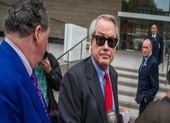 Luật sư phụ trách kiện tụng bầu cử của ông Trump bị điều tra