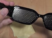 Lật tẩy kính ‘thần’ trị cận thị