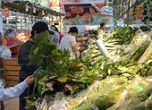 Siêu thị lên sẵn đơn hàng rau, thịt giúp người dân khu vực cách ly